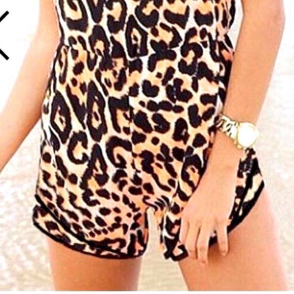 Unique Leopard Open Back Spaghetti Straps Soo Soft Silky Fill Romper/1pc/jumper - Picture 4 of 6